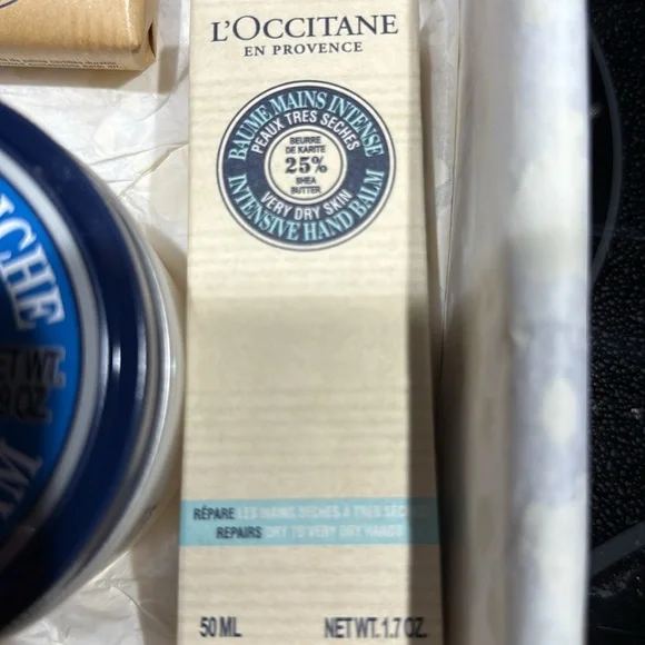 L'Occitane Ultra Rich Body Cream Set - Picture 5 of 7